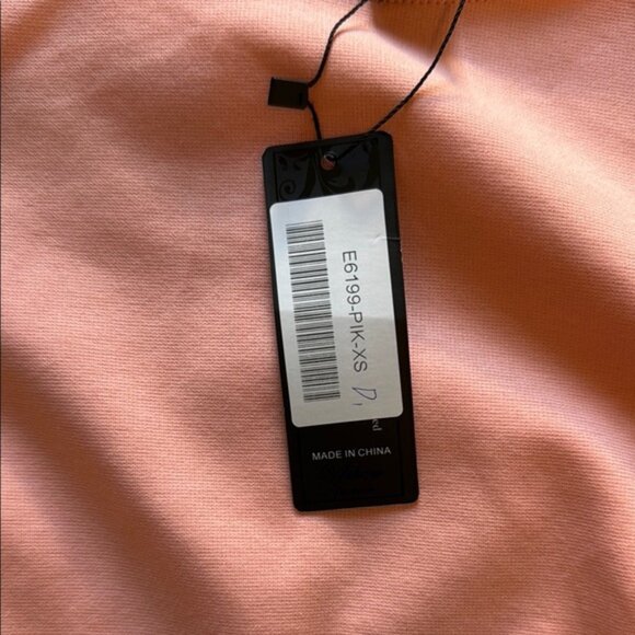 Elegant Pink Ruffle Sleeve Dress - Picture 2 of 3